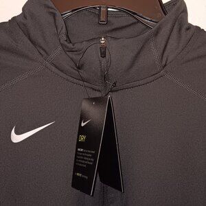 Nike Men's DRI-FIT RUNNING LONG SLEEVE